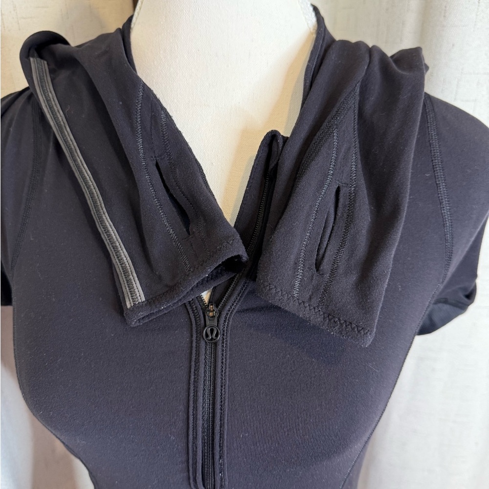 lululemon Black Rulu Women's Running Top Size 4 - Picture 5 of 5